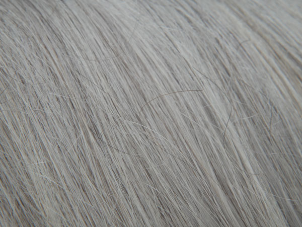 Cheveux poivre et sel cheveux poivre et seul vu de prêt
